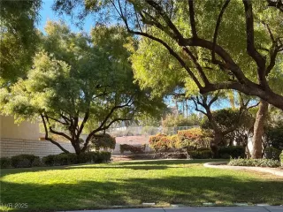 Photo #6: 2720448 Listing 