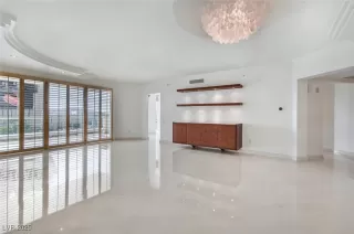 Photo #1: 2720476 Listing 