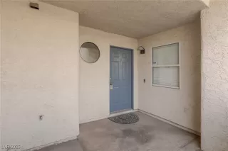 Photo #4: 2720485 Listing 