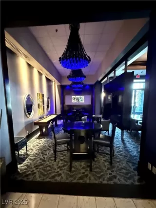 Photo #5: 2720497 Listing