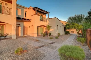 Photo #1: 2720509 Listing 