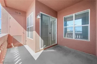 Photo #5: 2720533 Listing 