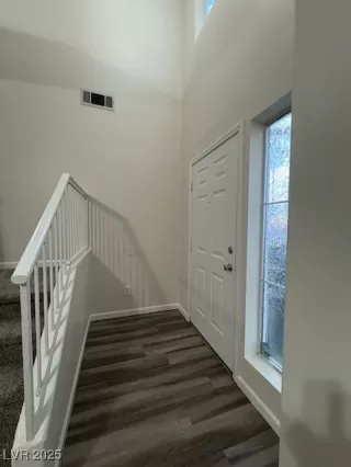 Photo #1: 2720565 Listing 