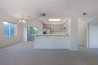 Photo #3: 2720568 Listing 