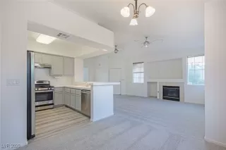 Photo #5: 2720568 Listing 