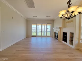 Photo #4: 2720580 Listing 