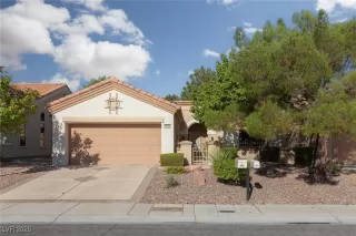 Photo #1: 2720583 Listing 