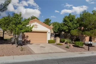 Photo #2: 2720583 Listing 