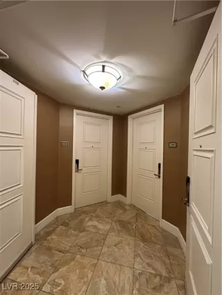 Photo #2: 2720597 Listing