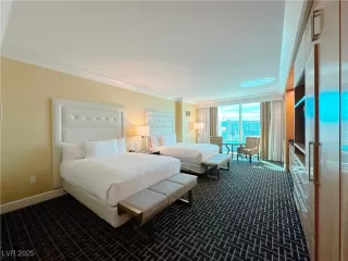 Photo #3: 2720597 Listing