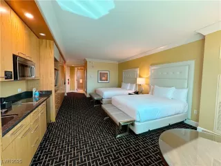 Photo #5: 2720597 Listing