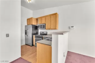 Photo #5: 2720626 Listing 