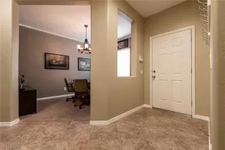 Photo #4: 2720643 Listing 