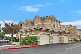 Primary Photo for MLS#: 2720649