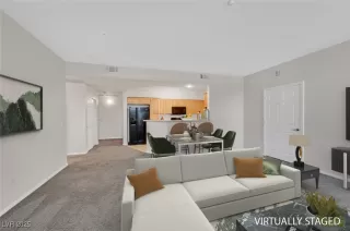 Photo #3: 2720649 Listing 