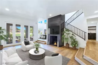 Photo #4: 2720687 Listing 