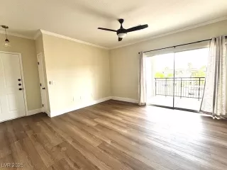 Photo #3: 2720725 Listing 