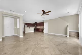 Photo #5: 2720728 Listing 