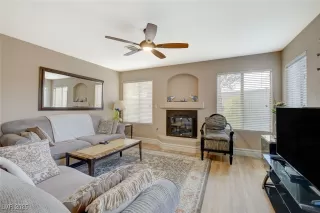 Photo #6: 2720735 Listing 