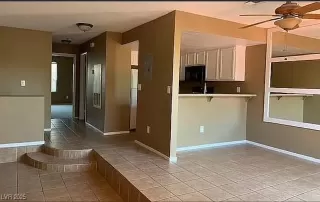 Photo #1: 2720762 Listing 