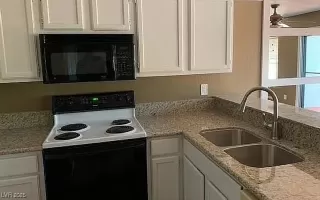 Photo #4: 2720762 Listing 