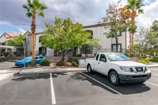 Photo #2: 2720789 Listing 