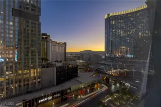 Photo #4: 2720795 Listing 