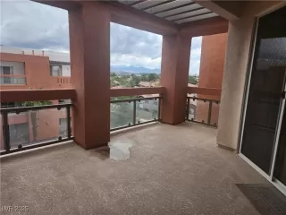 Photo #3: 2720843 Listing 