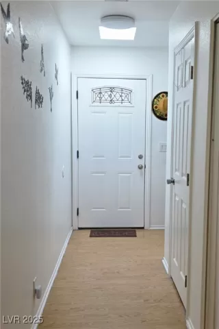 Photo #1: 2720860 Listing 