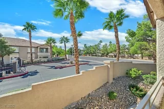 Photo #4: 2720864 Listing 