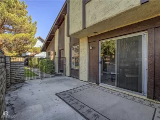 Photo #4: 2720873 Listing 