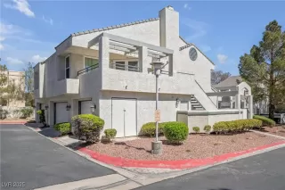 Photo #2: 2720875 Listing 