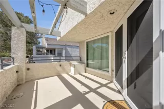 Photo #3: 2720875 Listing 