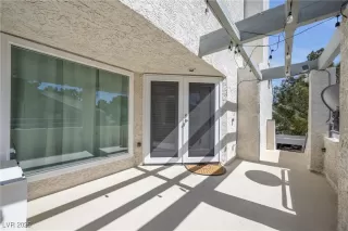 Photo #4: 2720875 Listing 