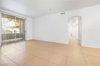 Photo #2: 2720899 Listing