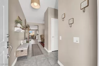 Photo #2: 2720929 Listing