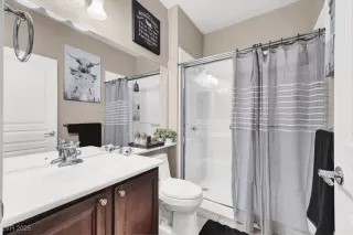 Photo #6: 2720929 Listing