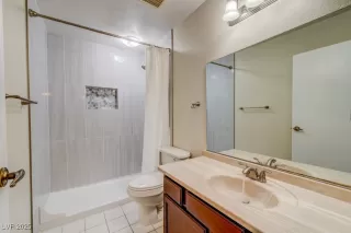 Photo #6: 2720961 Listing 