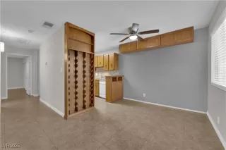 Photo #4: 2720969 Listing 