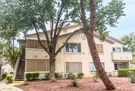 MLS: 2721029 Condo For Sale