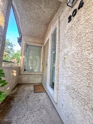 Photo #6: 2721029 Listing 