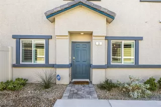 Photo #2: 2721036 Listing 