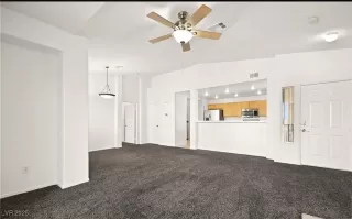 Photo #4: 2721094 Listing 