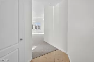 Photo #3: 2721101 Listing 