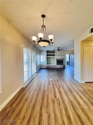 Photo #2: 2721107 Listing 