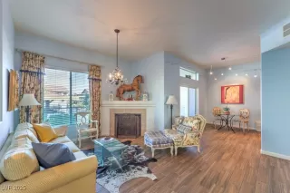 Photo #3: 2721145 Listing 