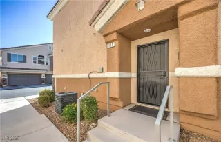 Photo #1: 2721177 Listing 