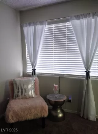 Photo #3: 2721180 Listing