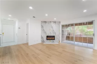 Photo #5: 2721195 Listing 