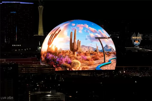 MLS: 2721198 Condo For Sale